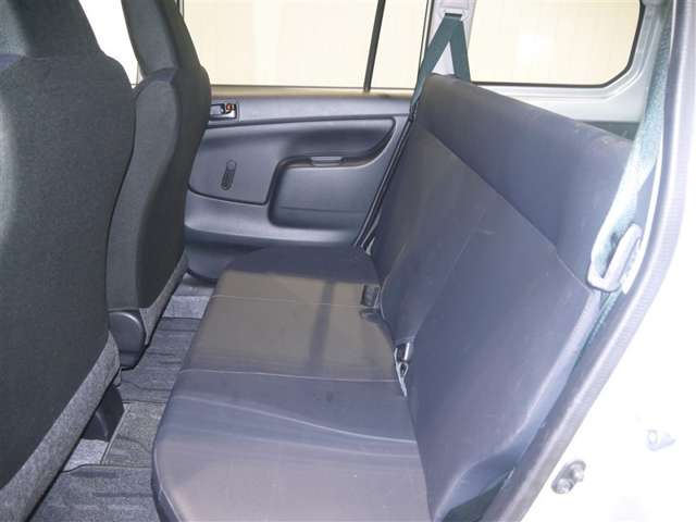 Toyota Probox Van 10