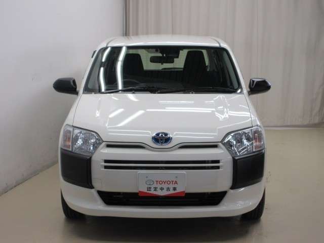 Toyota Probox Van 3