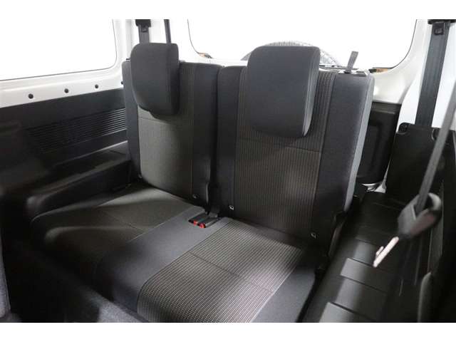 Suzuki Jimny 7