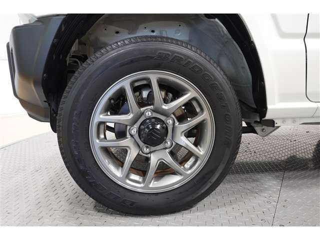 Suzuki Jimny 8