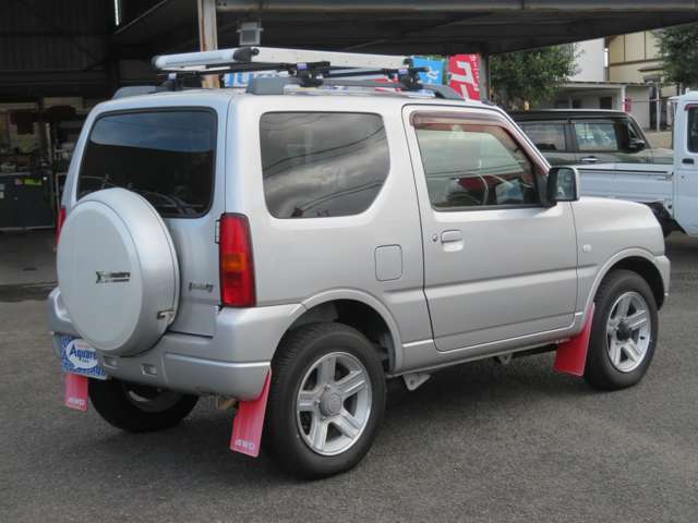 Suzuki Jimny 11