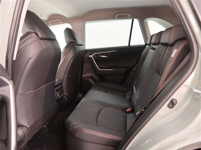 Toyota RAV4 12