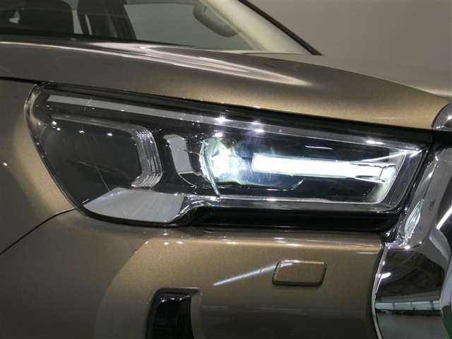 Toyota Hilux 10