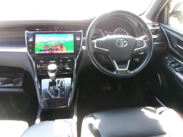 Toyota Harrier 2