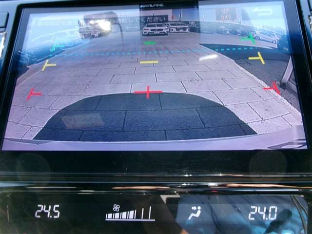 Toyota Harrier 4