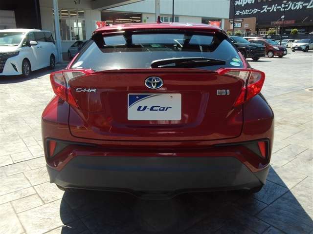 Toyota C-HR 7