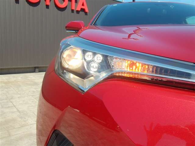 Toyota C-HR 9