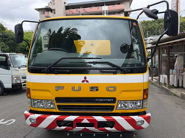 Mitsubishi Fuso Fighter 2