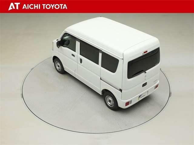 Suzuki Every 12
