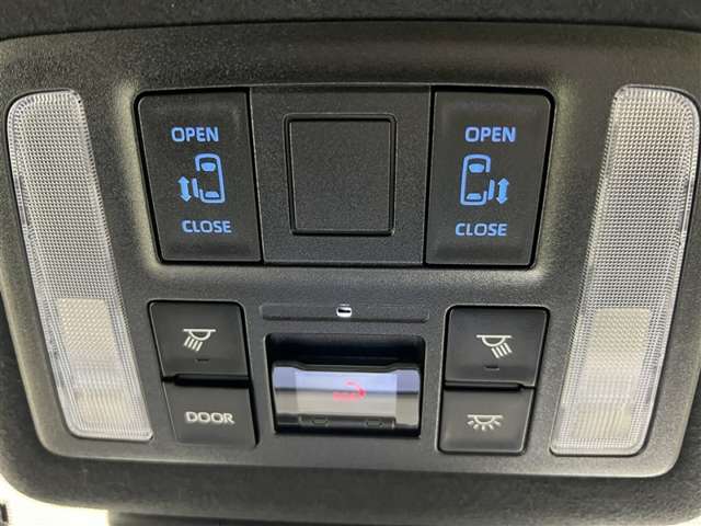 Toyota Voxy 5