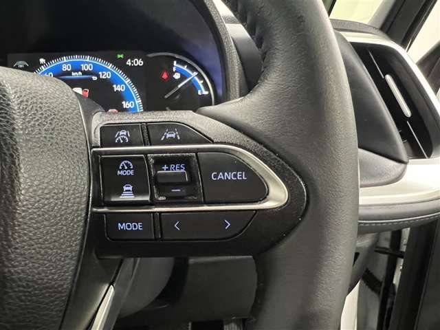 Toyota Voxy 6