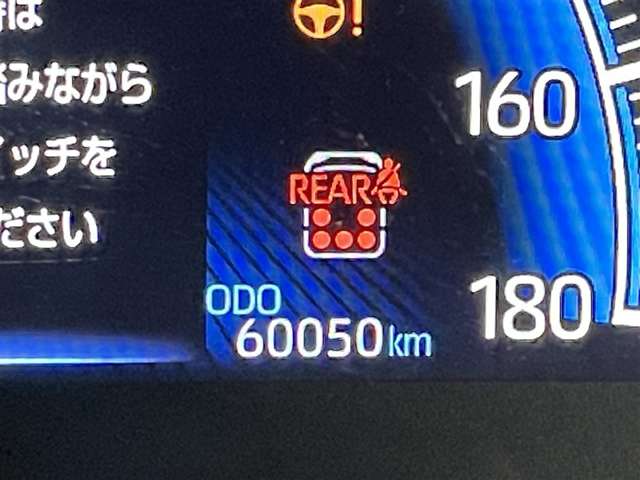 Toyota Noah 11