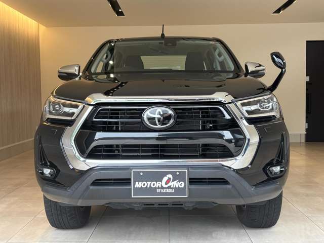Toyota Hilux 6
