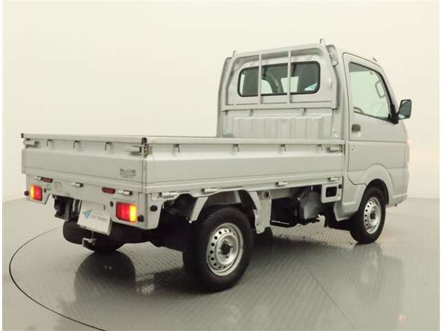 Suzuki Carry 3