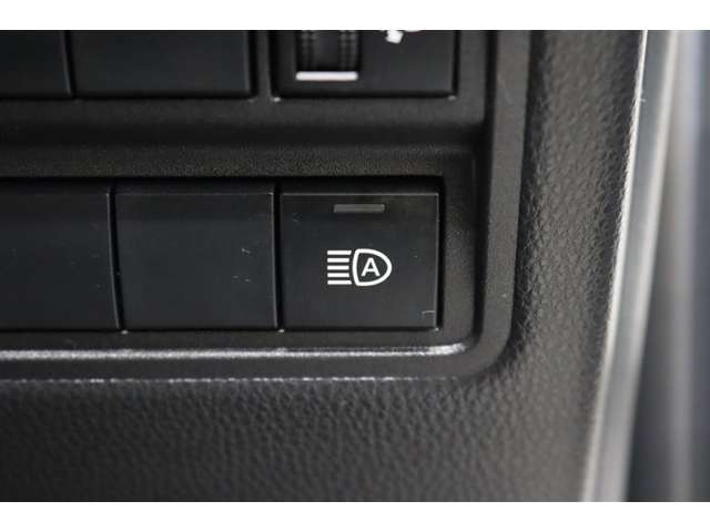 Toyota Yaris Cross 12