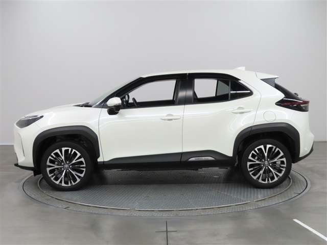 Toyota Yaris Cross 4