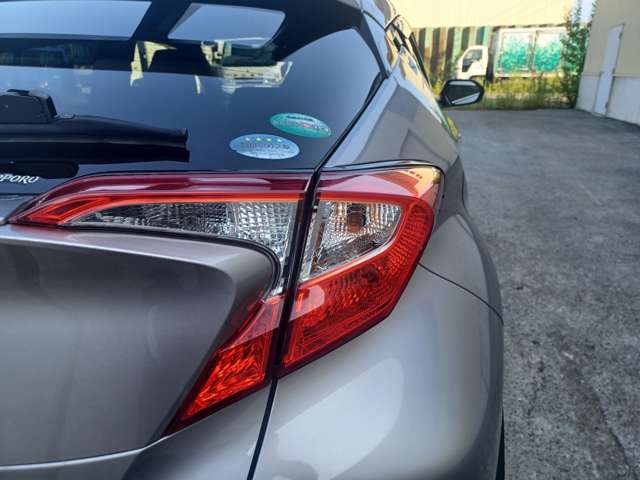 Toyota C-HR 12