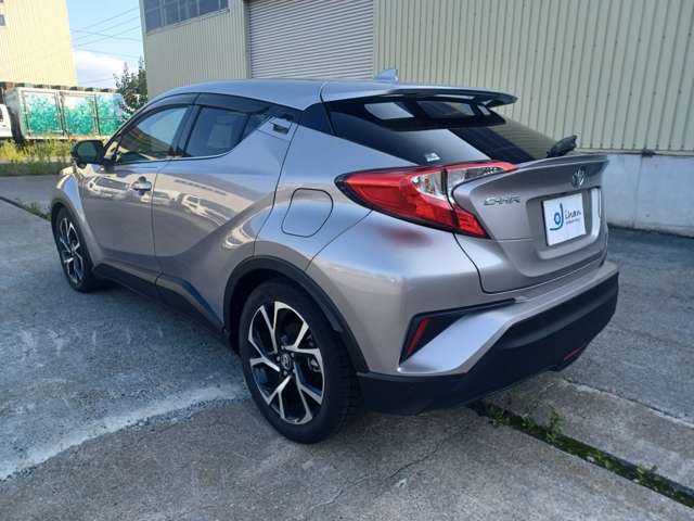 Toyota C-HR 4