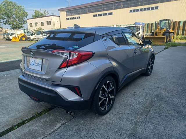 Toyota C-HR 7