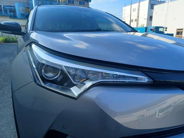 Toyota C-HR 10