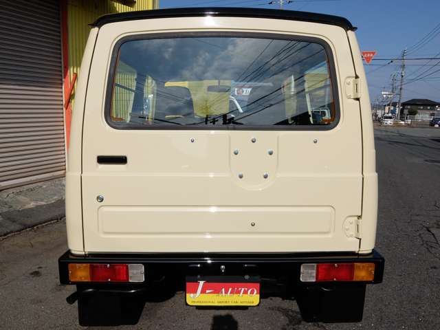 Suzuki Jimny 7