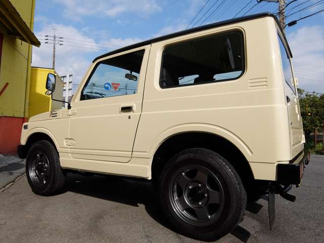 Suzuki Jimny 8