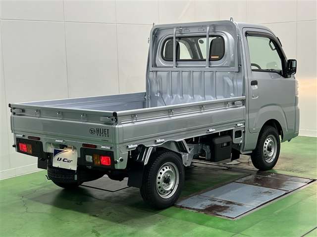 Daihatsu Hijet Truck 6