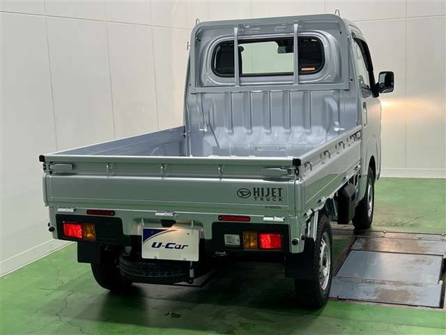Daihatsu Hijet Truck 7