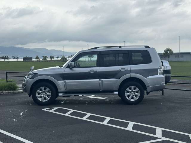 Mitsubishi Pajero 3