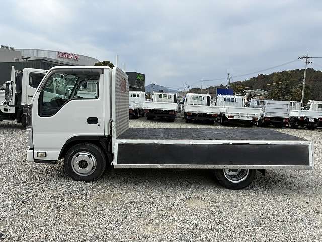 Isuzu Elf 11