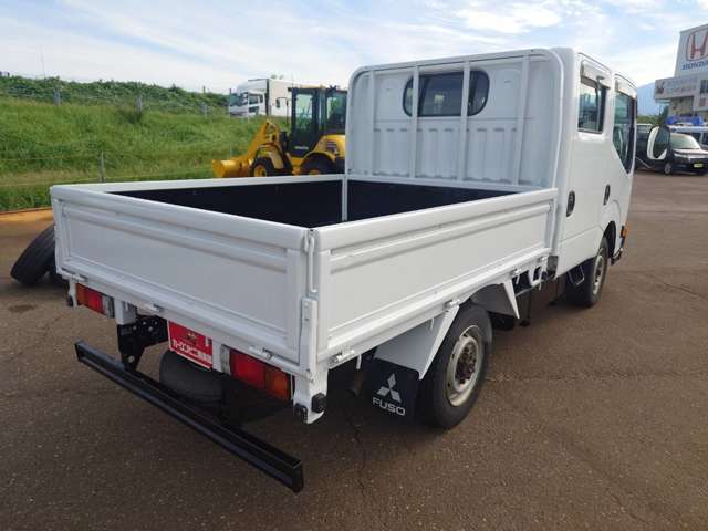 Mitsubishi Fuso Canter Guts 5