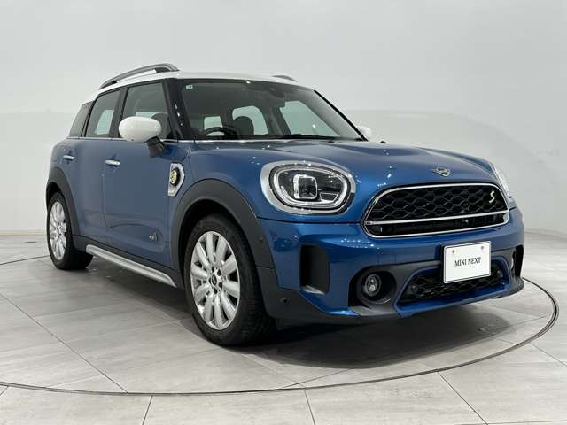 MINI Crossover 11