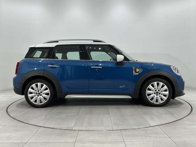 MINI Crossover 12