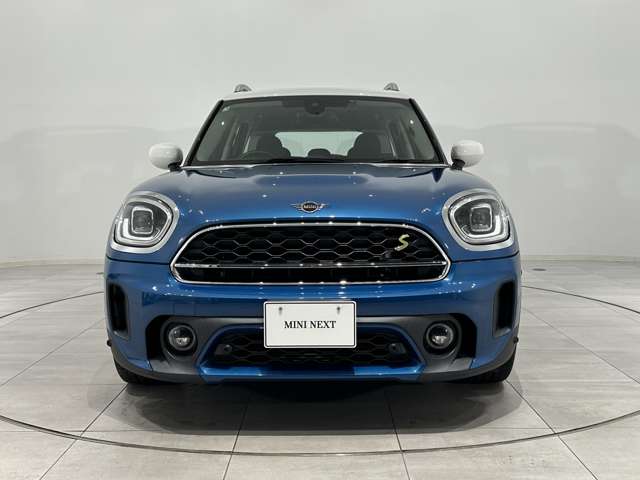 MINI Crossover 10
