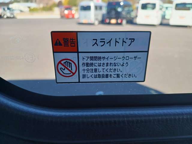 Daihatsu Hijet Cargo 11