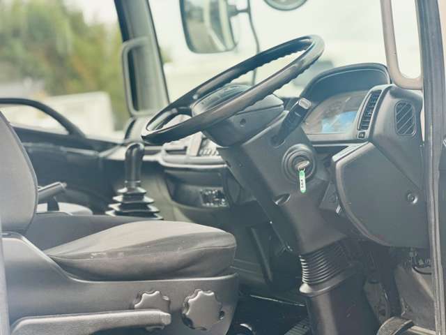 Hino Ranger 12