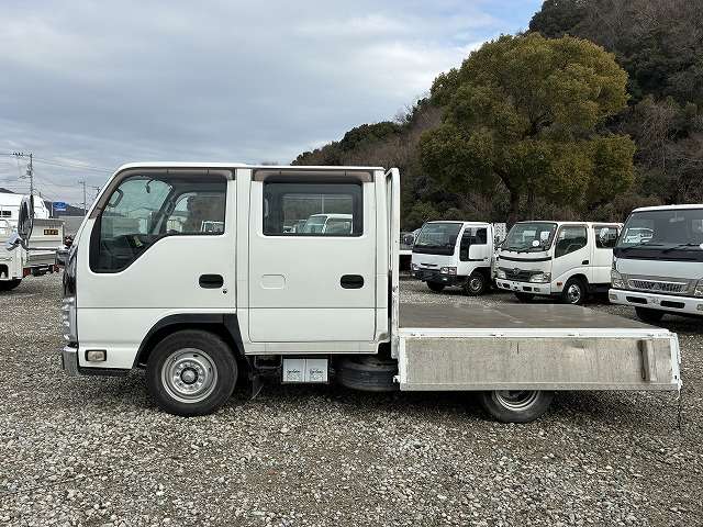 Isuzu Elf 11