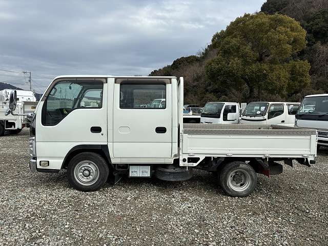 Isuzu Elf 4