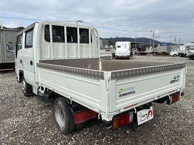 Isuzu Elf 6