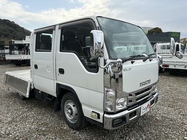 Isuzu Elf 10