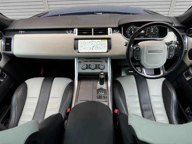 Land Rover Range Rover Sport 10