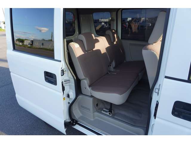 Nissan NV100 Clipper 12
