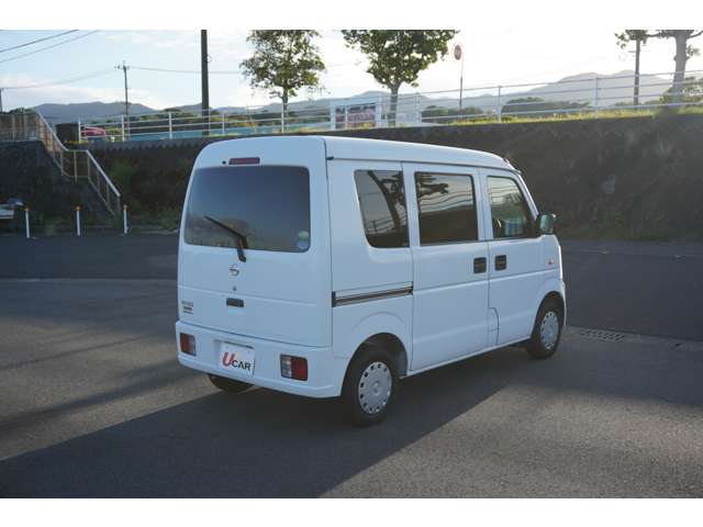 Nissan NV100 Clipper 9