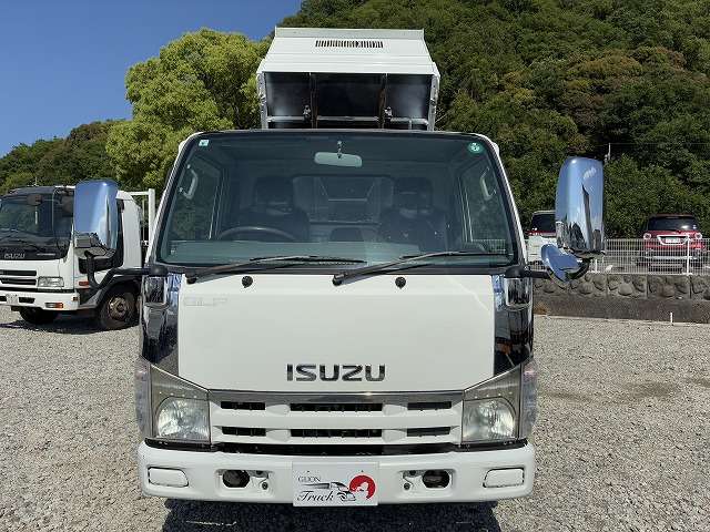 Isuzu Elf 2