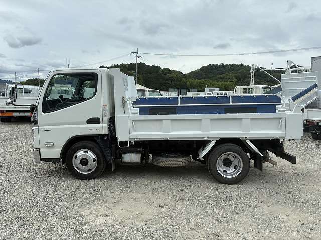 Mitsubishi Fuso Canter 11