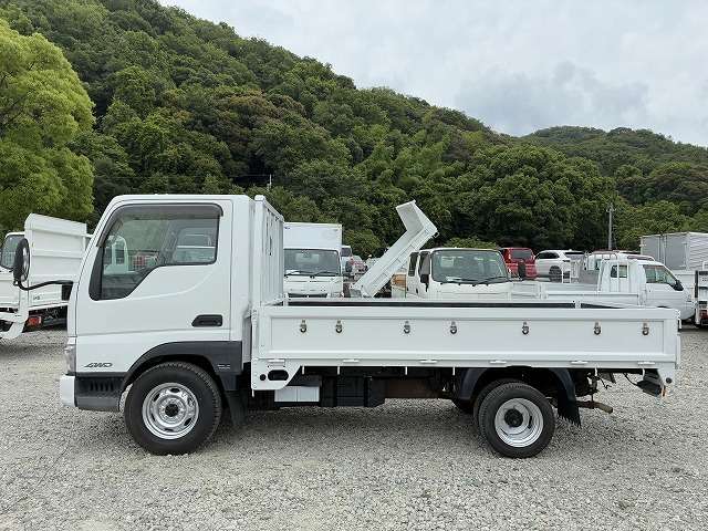 Mazda Titan Dash 4