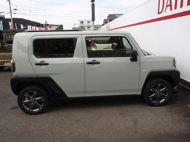 Daihatsu Taft 12
