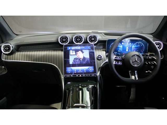 Mercedes-Benz GLC 2