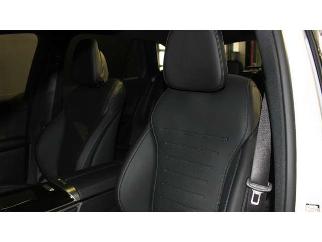 Mercedes-Benz GLC 10
