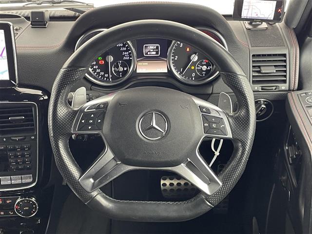 Mercedes-Benz G-Class 12